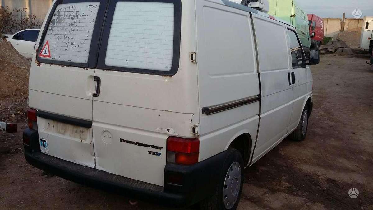 Volkswagen T4, cargo vans