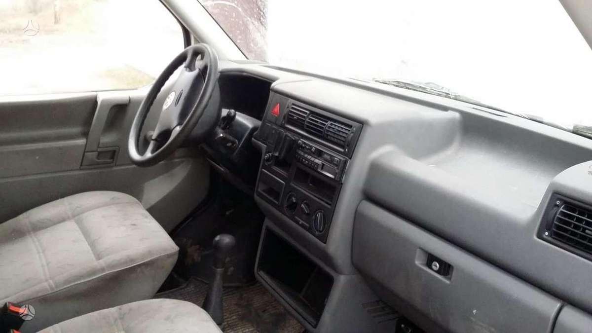 Volkswagen T4, cargo vans