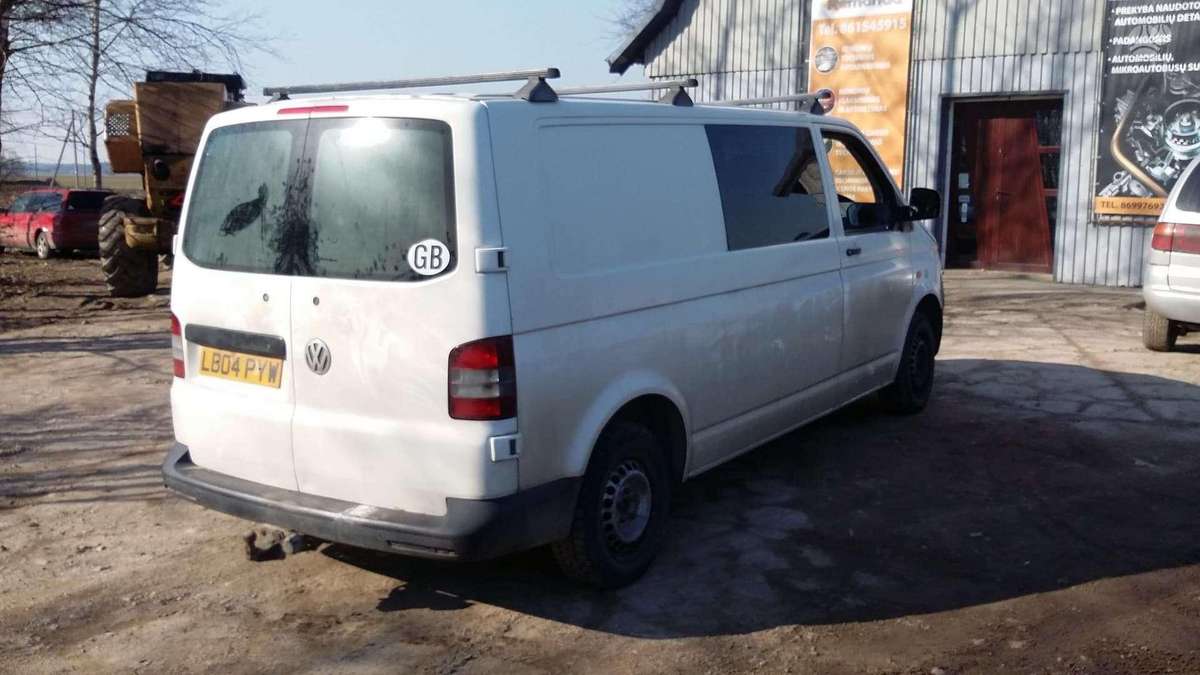 Volkswagen T5, cargo vans
