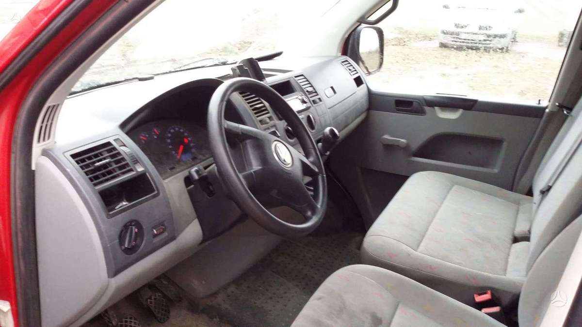 Volkswagen TRANSPORTER, preču