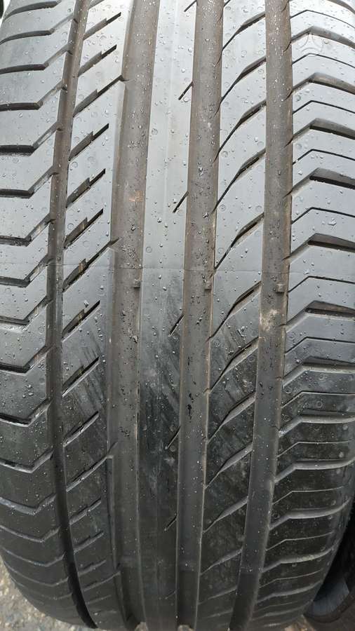 Continental, summer 235/45 R19