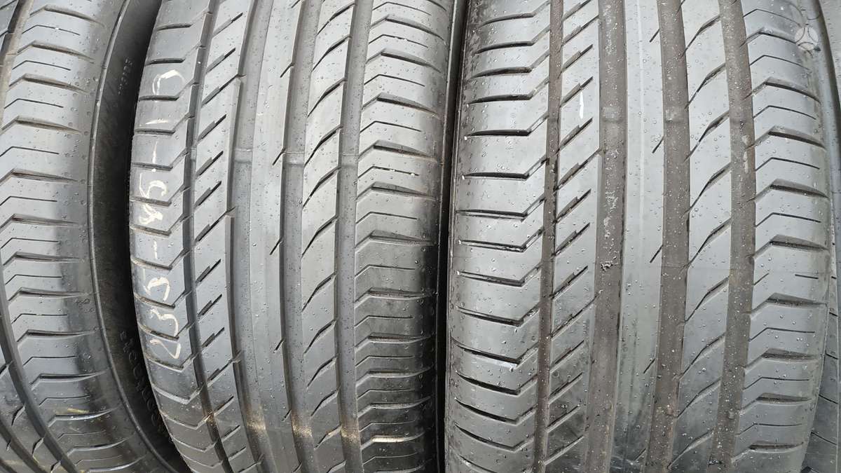 Continental, vasaras 235/45 R19