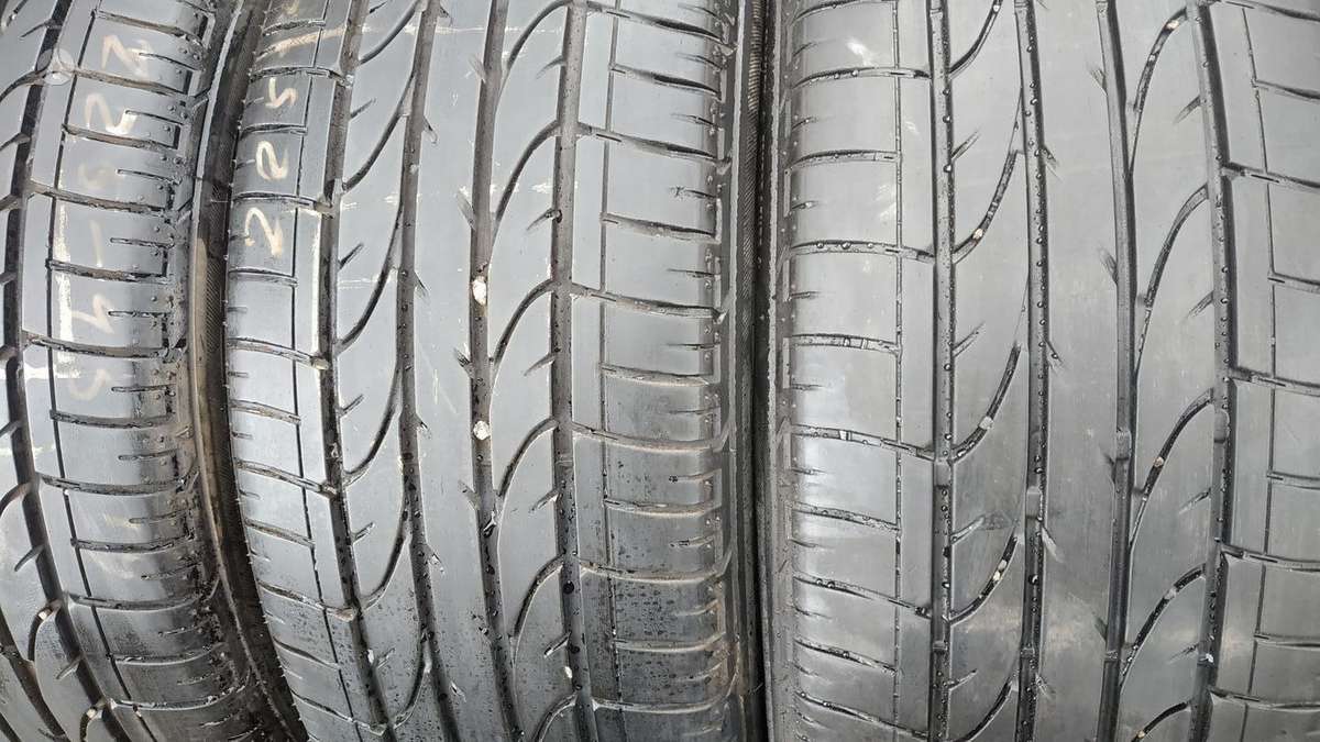 -Kita-, vasarinės 225/45 R19