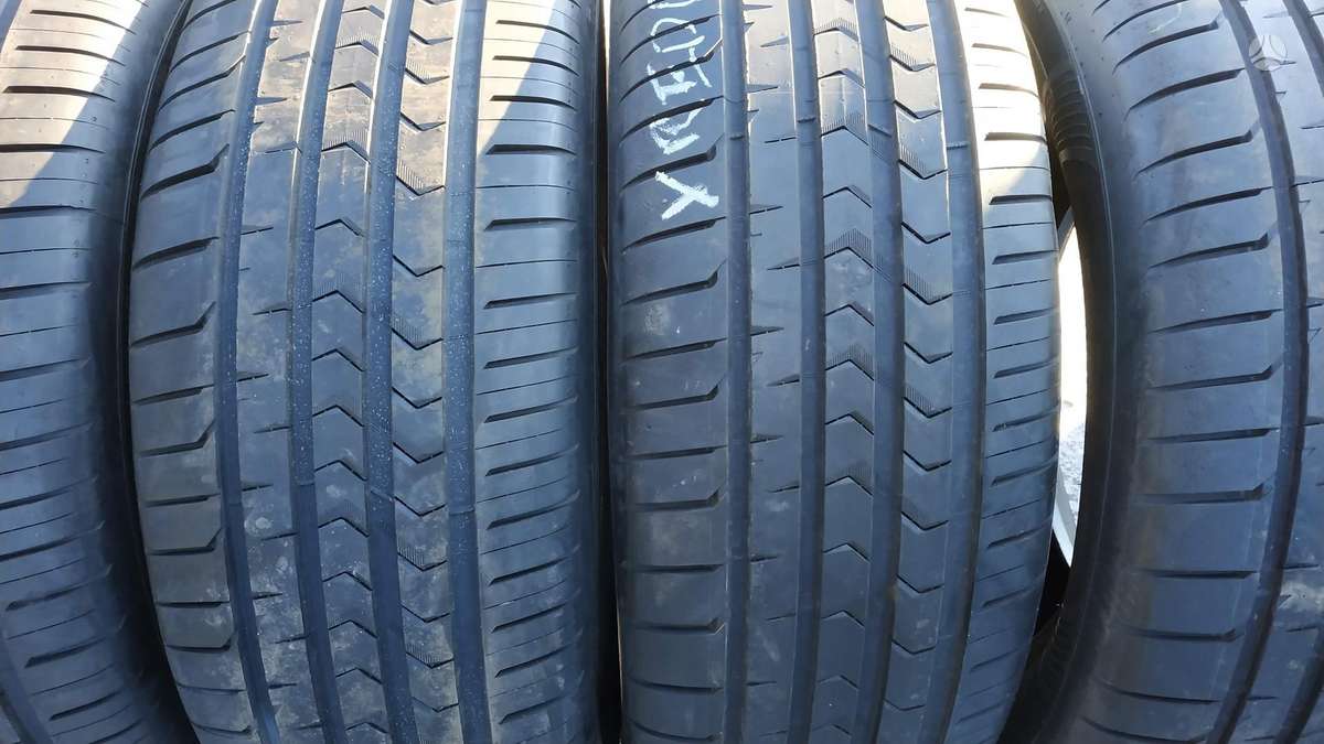 -Kita-, vasarinės 255/60 R18