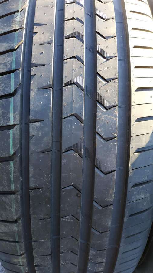 -Kita-, vasarinės 255/60 R18