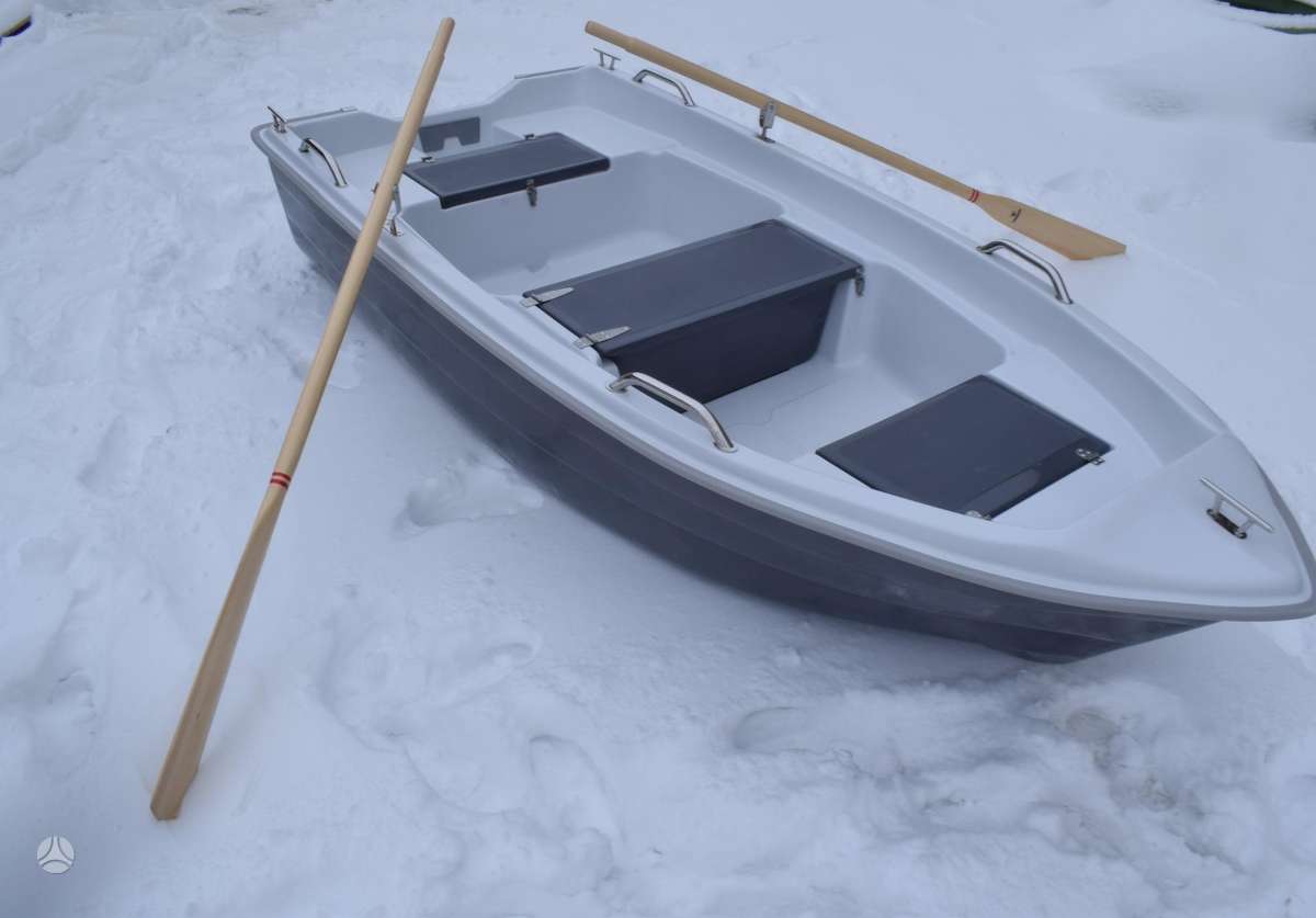 Autoplast Trimaranas, plastikinės valtys