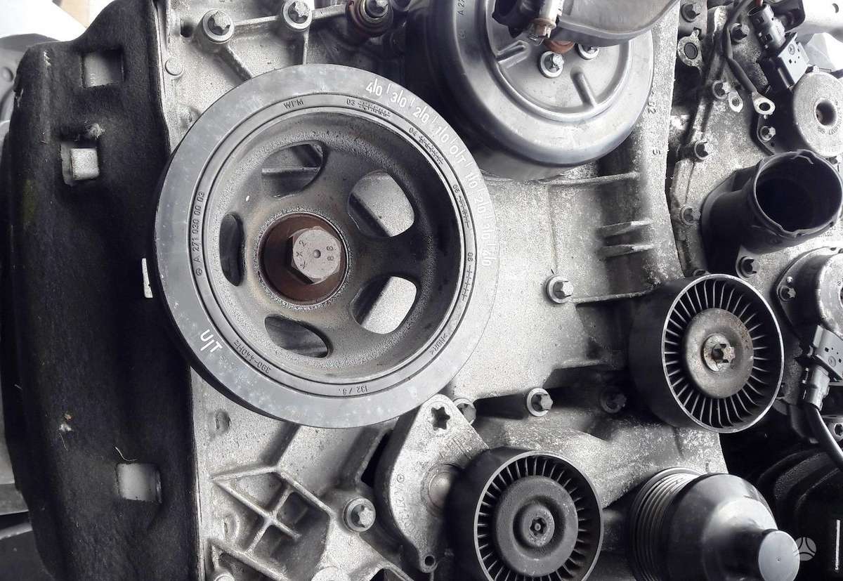 Mercedes-Benz E klasė, m271 946, детали двигателя