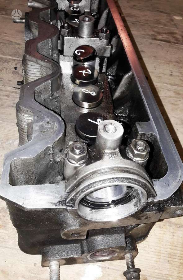 Volkswagen Transporter, ACV, variklio detalės