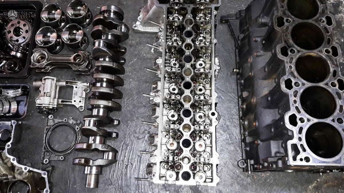 BMW X5, M57D30, variklio detalės