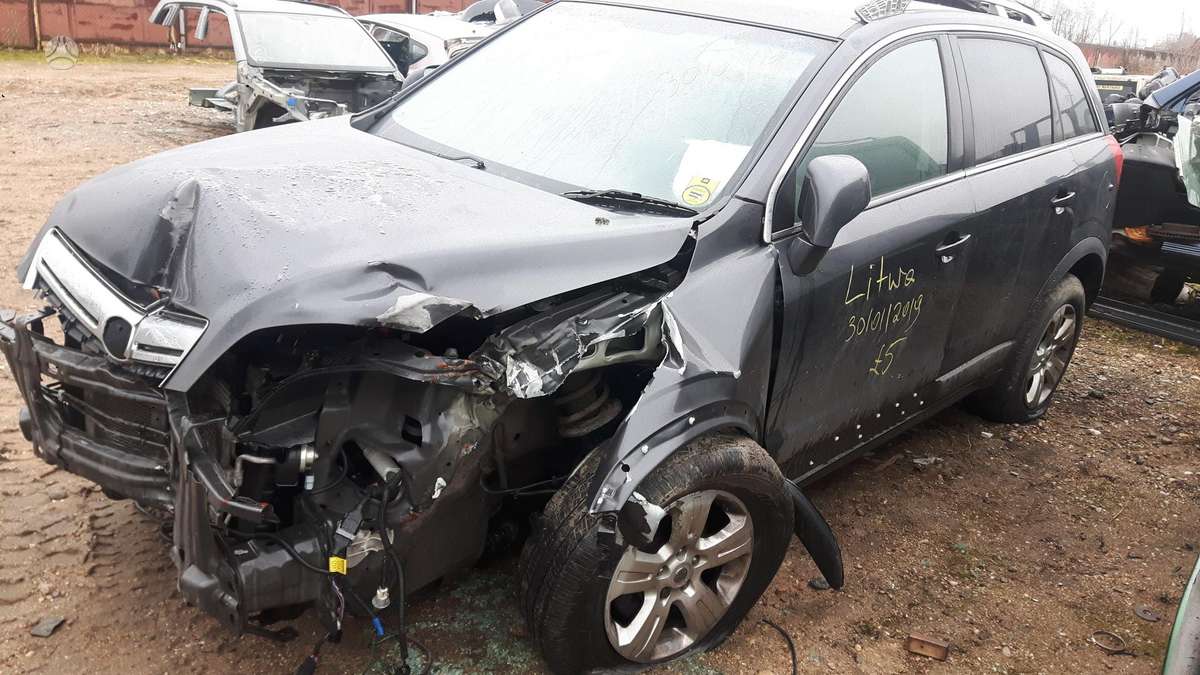 Opel Antara for parts
