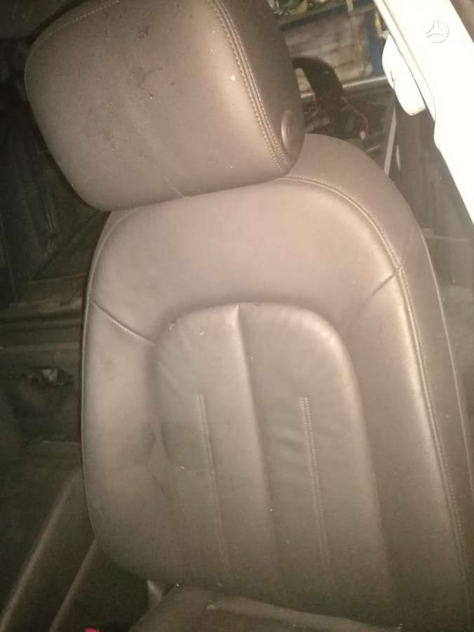 Audi A6 allroad dalimis. Variklio kodas cla