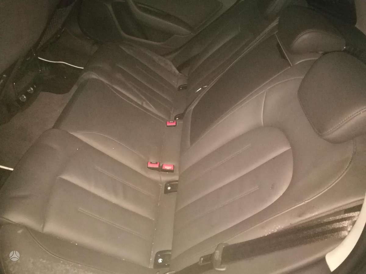 Audi A6 allroad dalimis. Variklio kodas cla