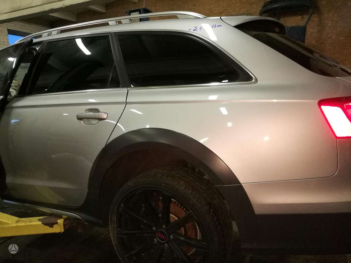 Audi A6 allroad dalimis. Variklio kodas cla