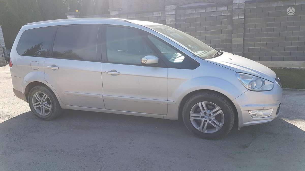 Ford Galaxy dalimis