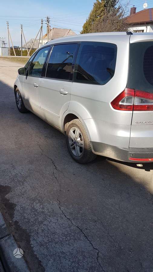 Ford Galaxy for parts