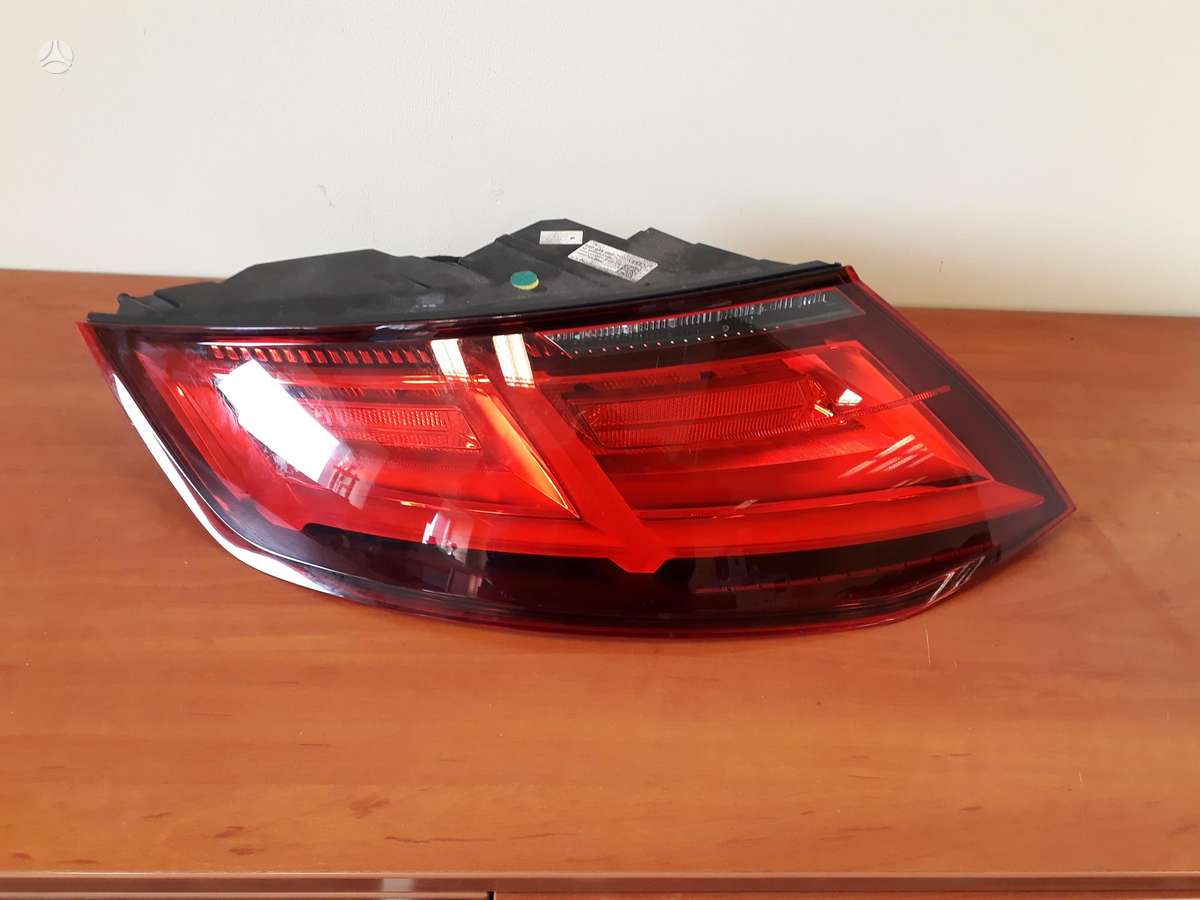 Audi TT dalimis. Anglas dalimis s line apdaila