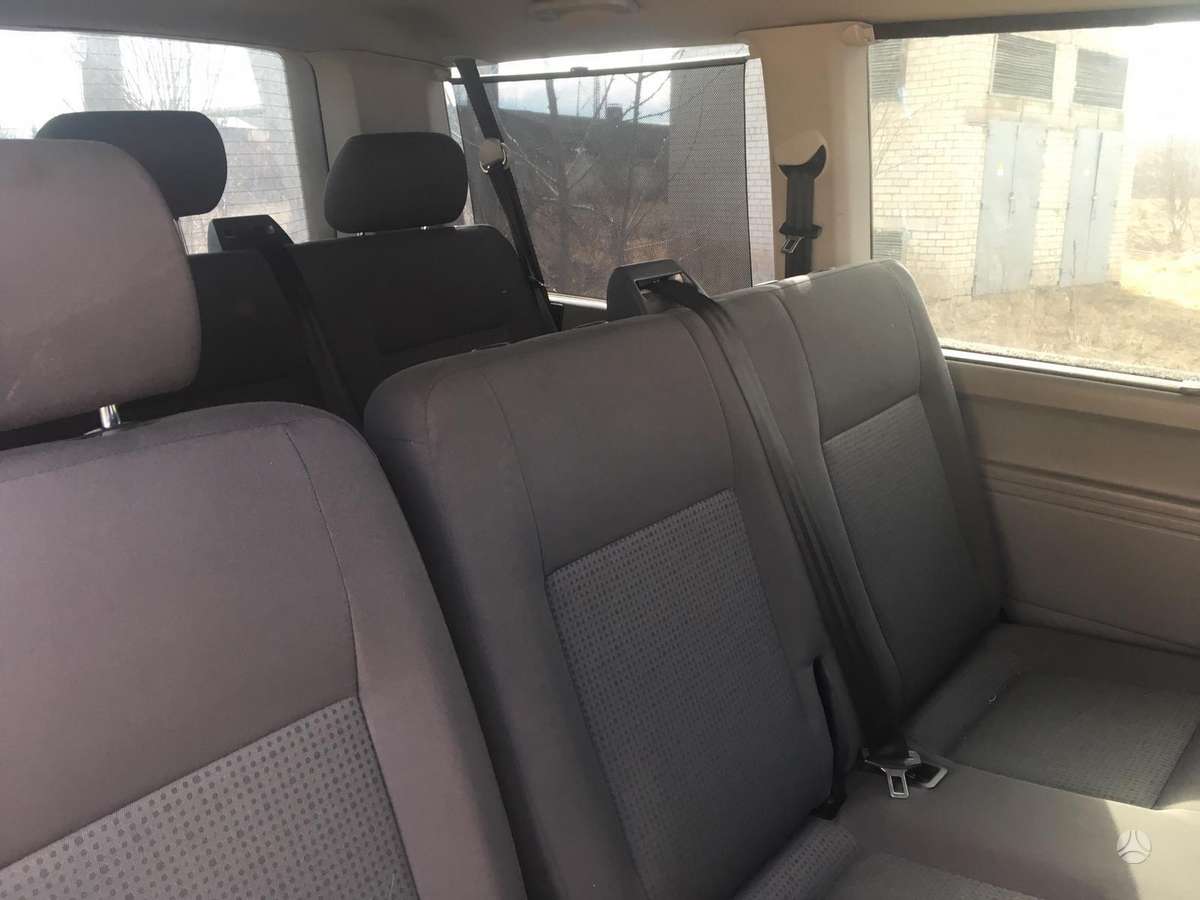 Volkswagen Caravelle