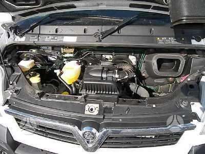 Opel Movano 2.5 CDTI, preču
