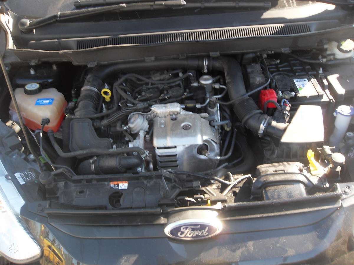 Ford B-MAX по частям