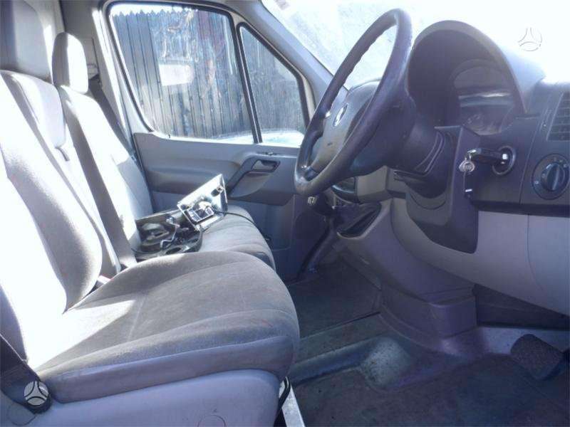 Volkswagen Crafter, cargo vans
