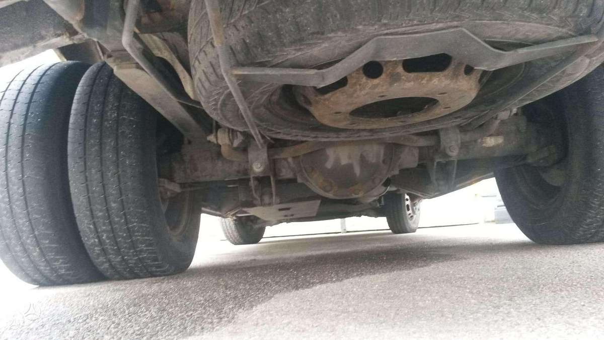 Volkswagen Crafter, preču