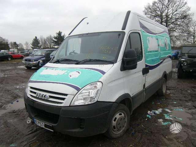 Iveco 35C15, preču