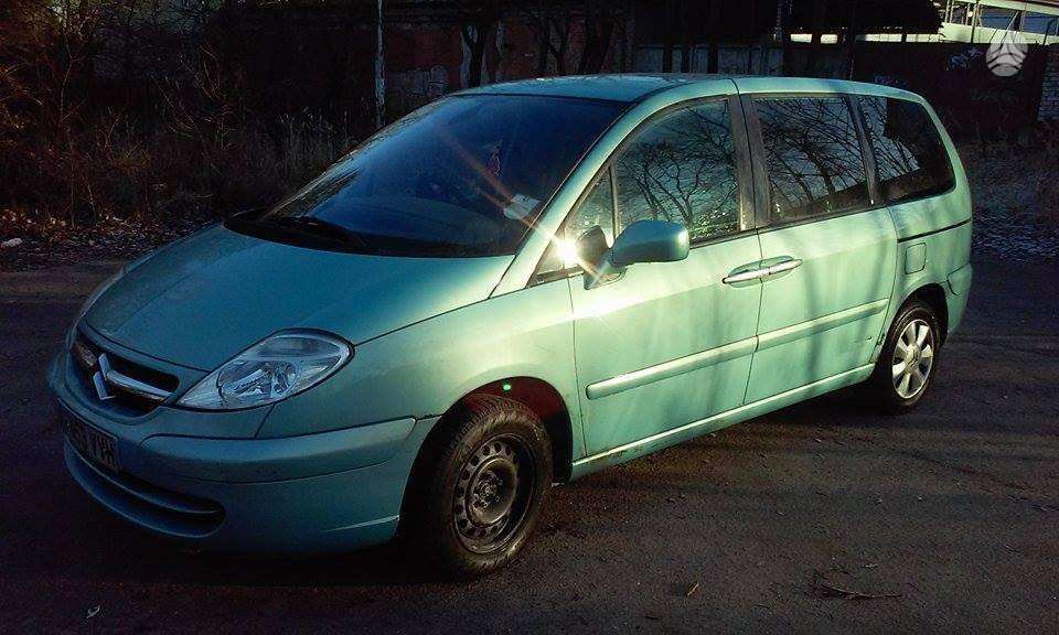 Citroen C8 dalimis. 7 vietų salonas kablys