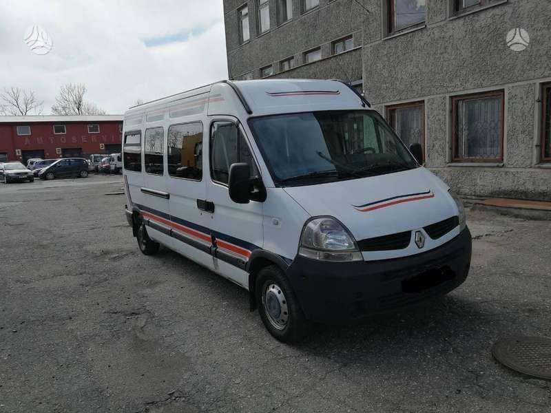 Renault Master, buses