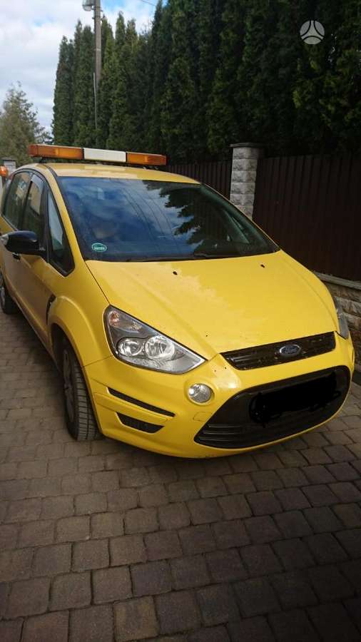 Ford S-MAX по частям