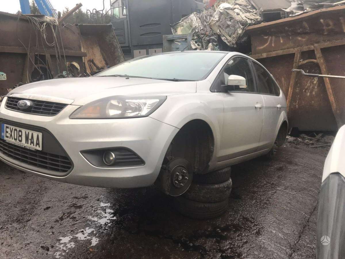 Ford Focus dalimis. 1 8 tdci