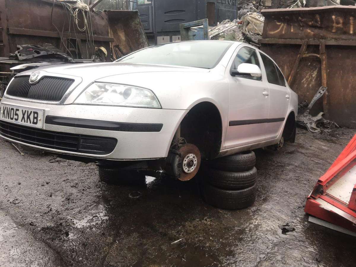 Skoda Octavia по частям