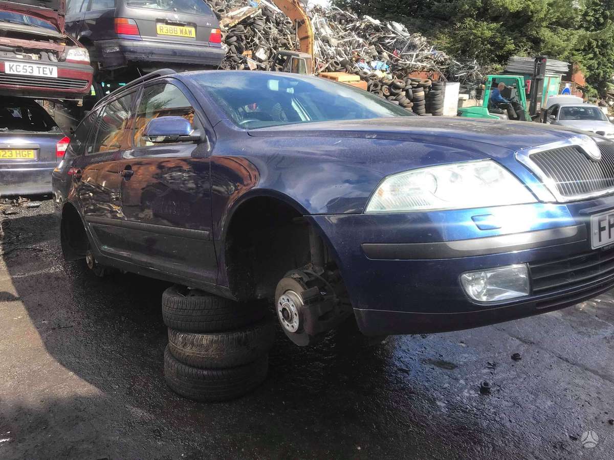 Skoda Octavia for parts