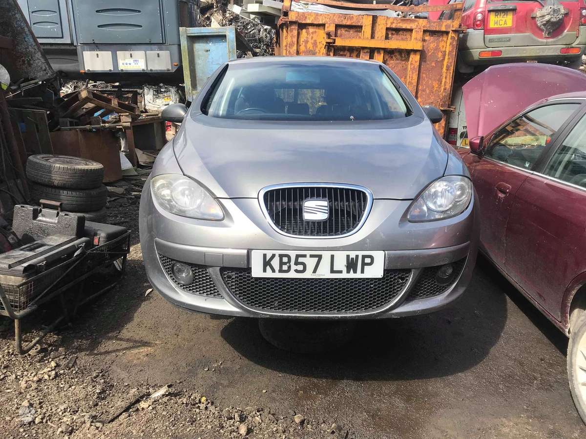 Seat Toledo for parts