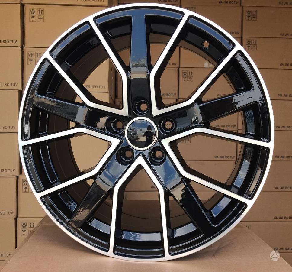 Audi SQ7 Style, light alloy, R22