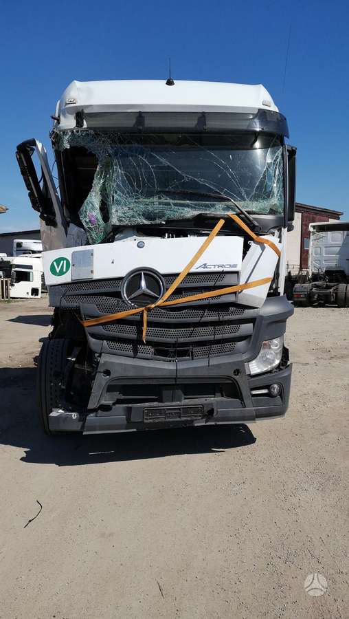 Mercedes-Benz ACTROS, тягачи