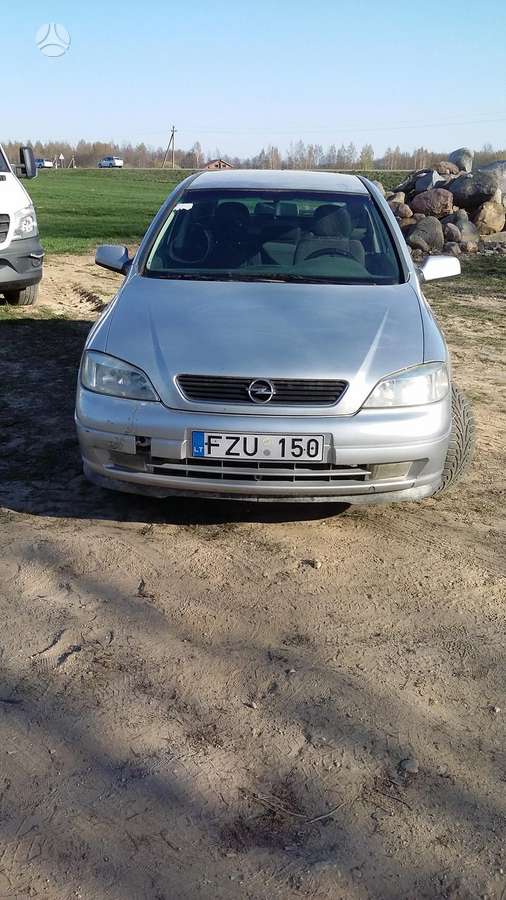 Opel Astra dalimis. Variklis dalimis