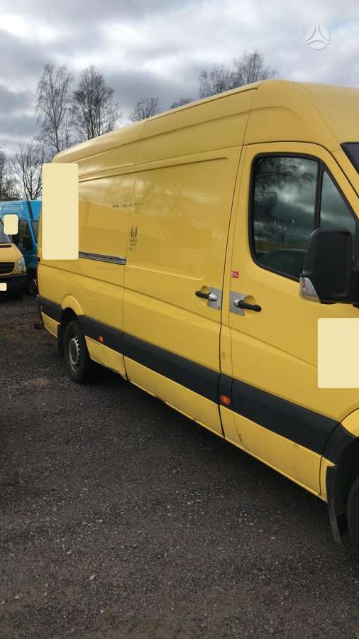 Volkswagen CRAFTER, preču