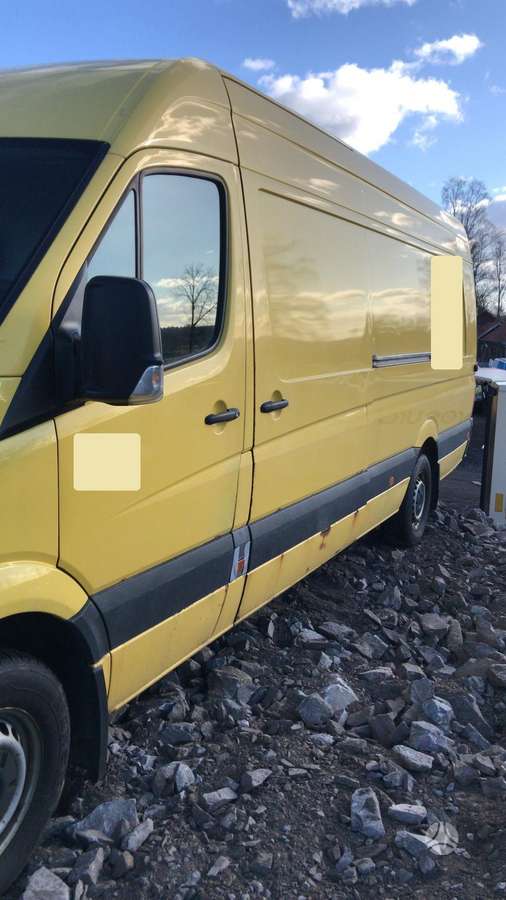 Volkswagen CRAFTER, preču