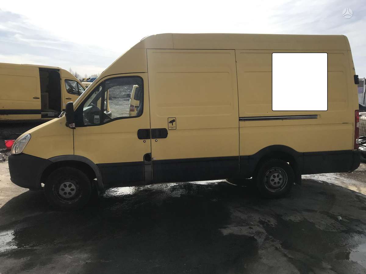 Iveco DAILY, грузовые микроавтобусы