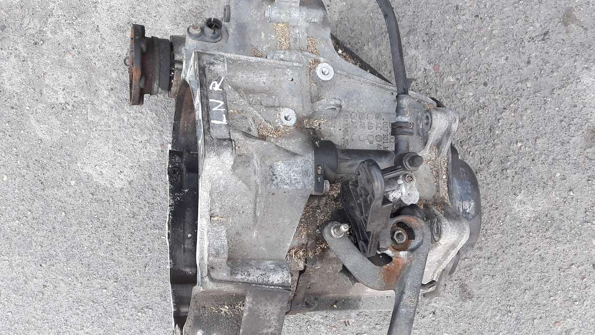 Seat Ibiza, LNR, pavarų dėžė, variklis