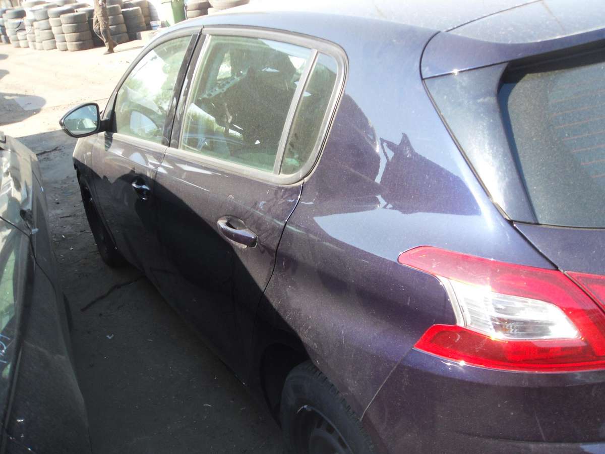 Peugeot 308 по частям