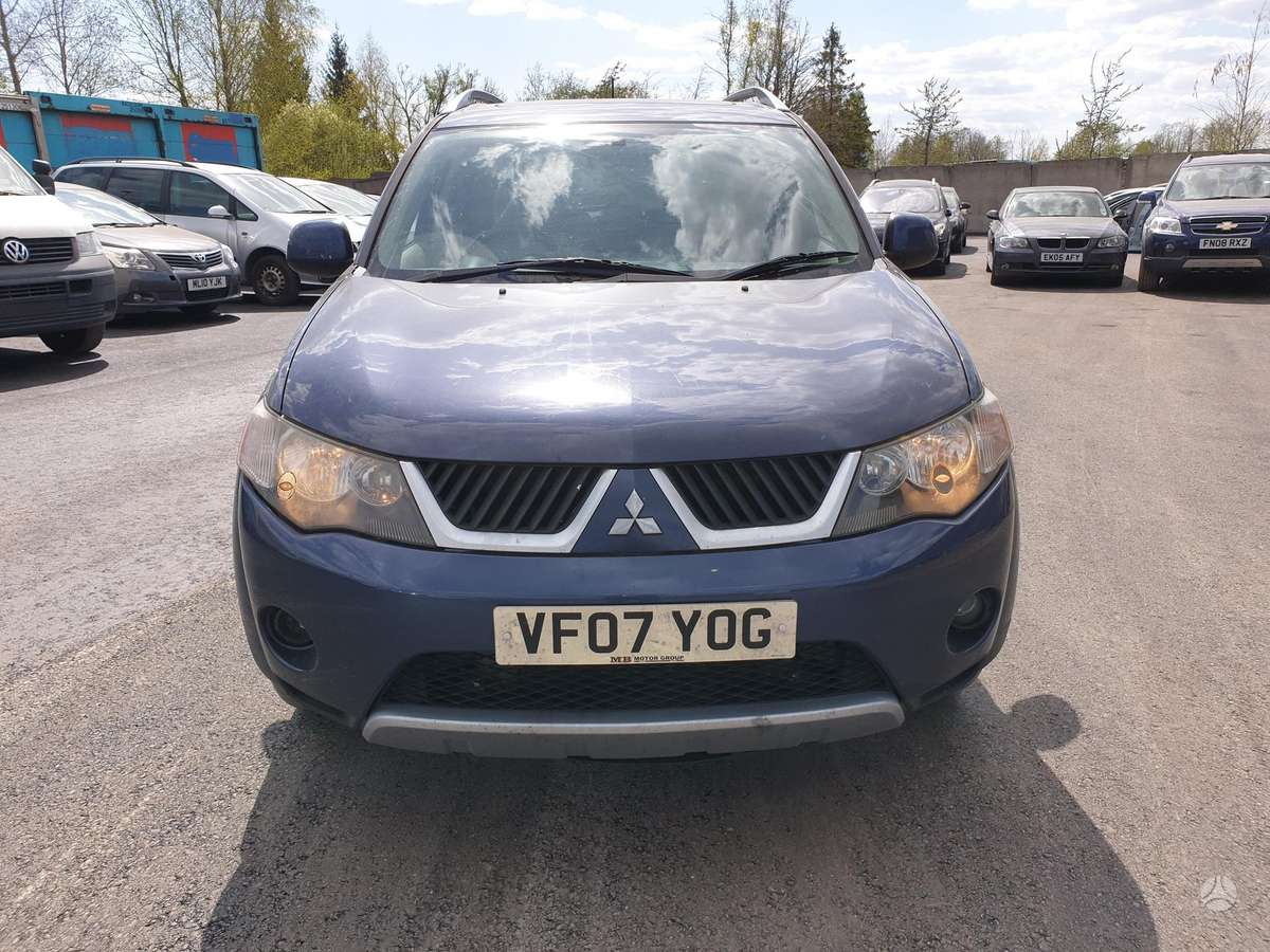 Mitsubishi Outlander