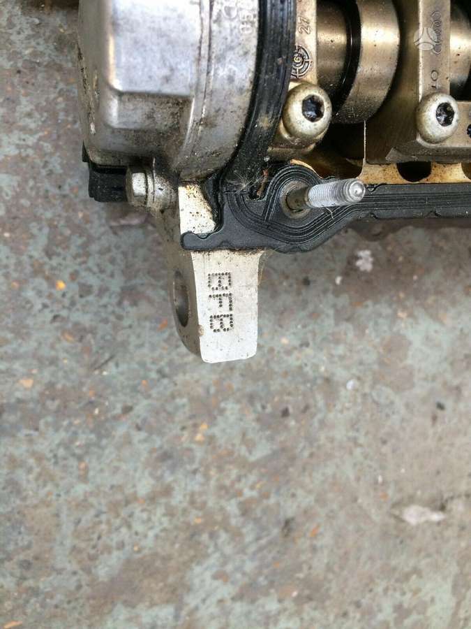 Audi A6, BFB, variklio detalės