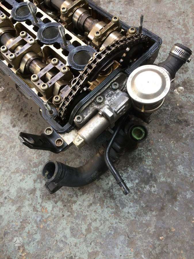 Audi A6, BFB, variklio detalės