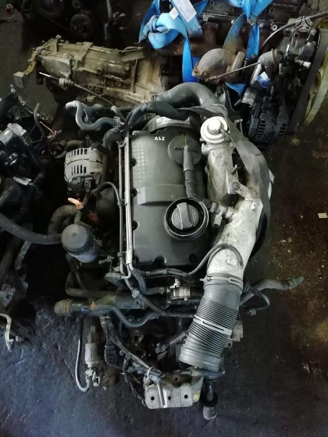 Volkswagen Golf rezerves daļās