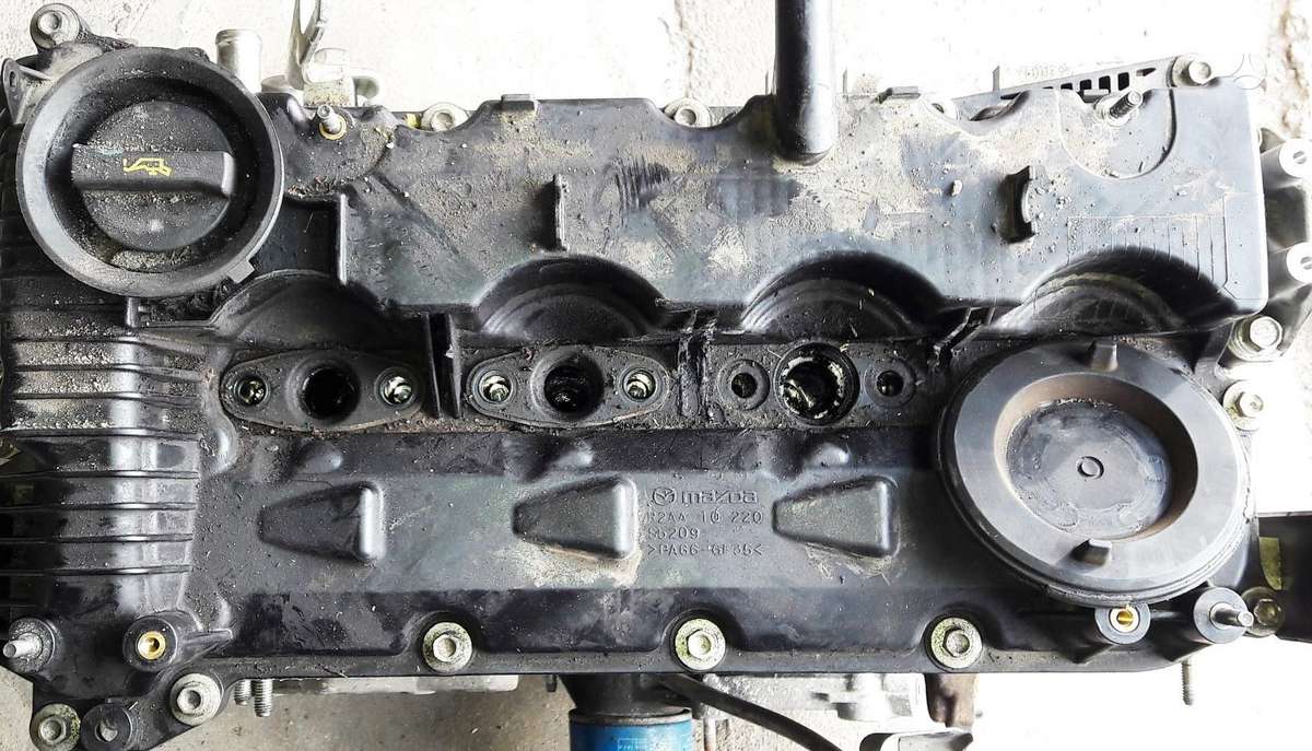 Mazda 3, R2AA MZR-CD, dzinēja detaļas