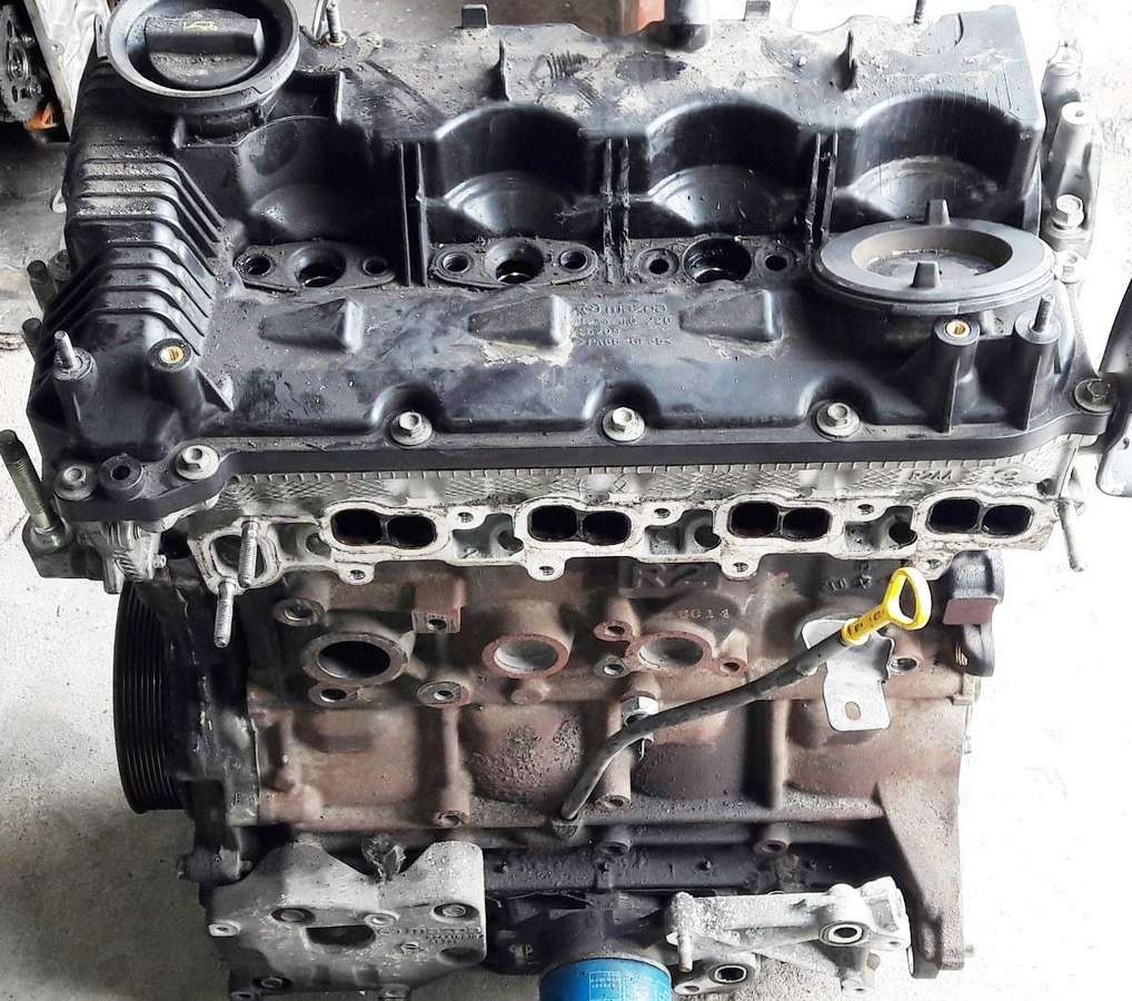 Mazda 3, R2AA MZR-CD, dzinēja detaļas
