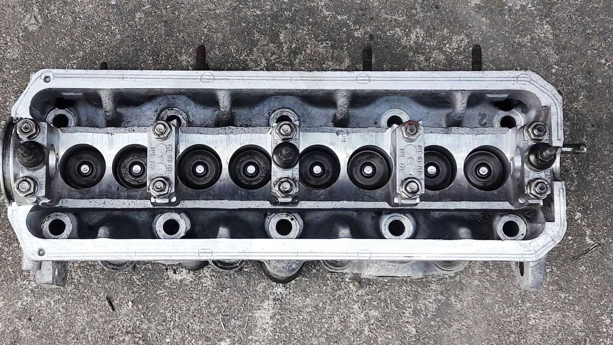Volkswagen Caddy, ABL AEF 028103374, variklio galvutė