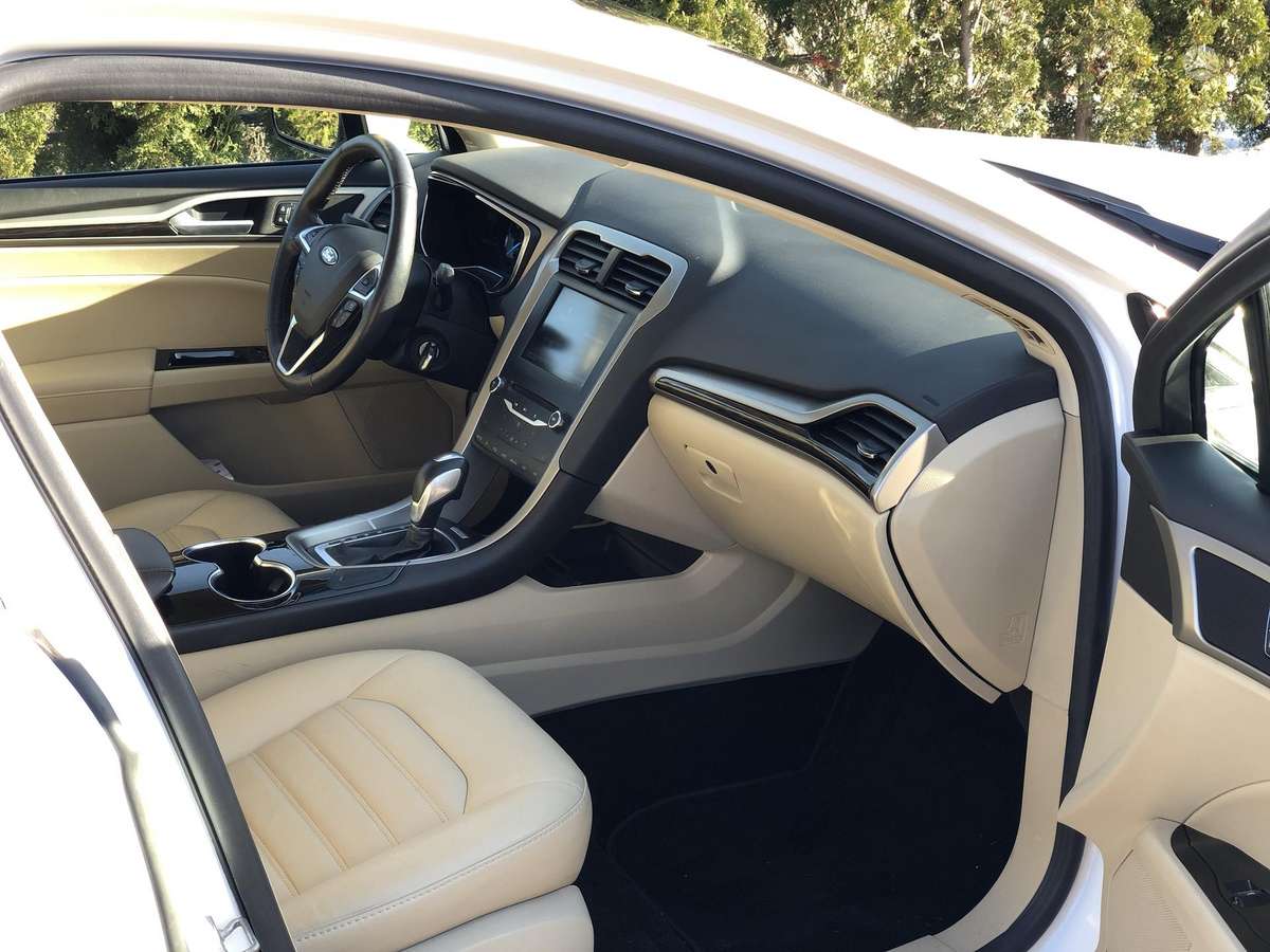 Ford Mondeo, 1.5 l., sedanas