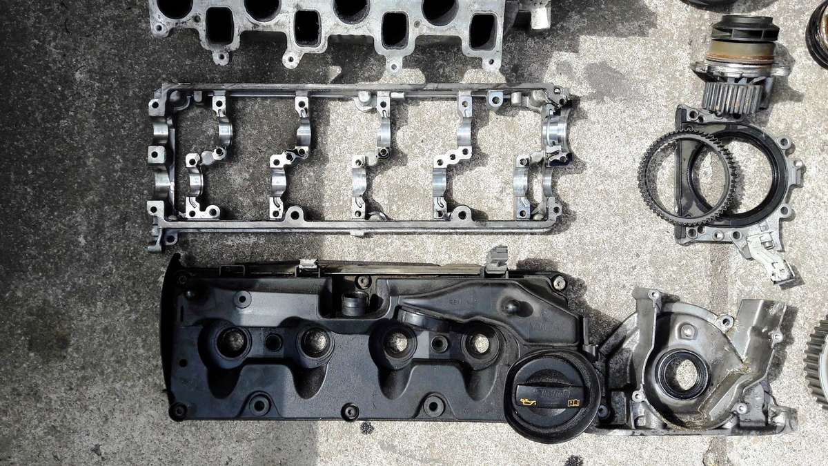 Volkswagen Golf, CFF, variklio detalės